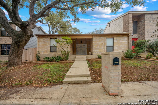 Details for 5811 Rue Royale, San Antonio, TX 78240