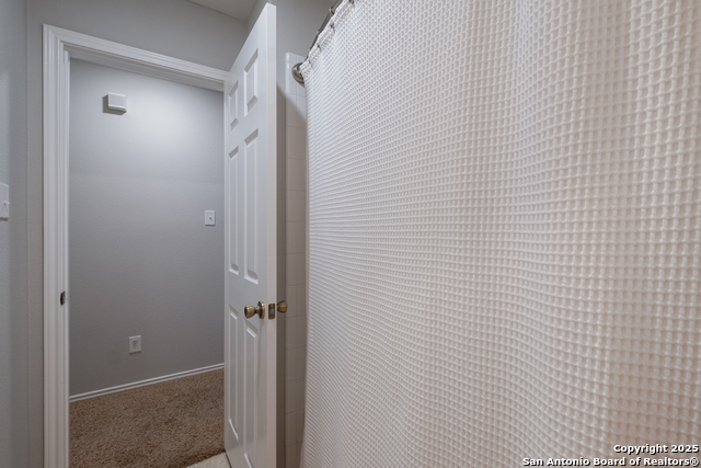 Listing photo id 24 for 10926 Palomino Bend