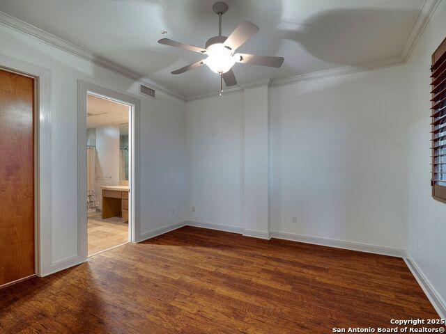 Listing photo id 24 for 230 Dwyer Ave  1203