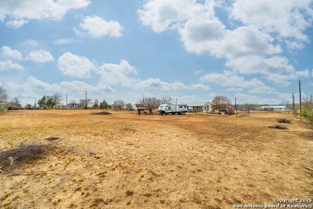 Listing photo id 28 for 240 County Road 775