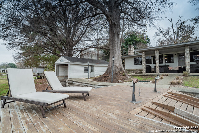 Listing photo id 26 for 124 Royal George