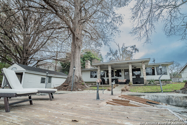 Listing photo id 34 for 124 Royal George