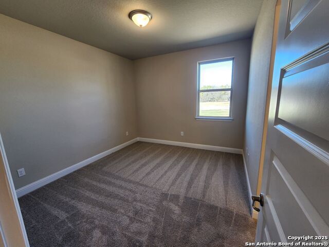 Listing photo id 2 for 5709 Provo Pl