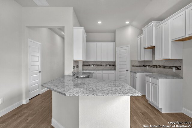 Image 10 of 20 For 6739 Velma Path