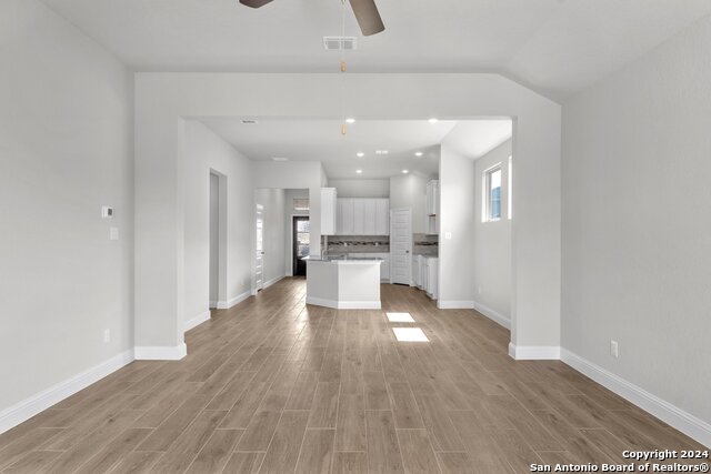 Image 8 of 20 For 6739 Velma Path