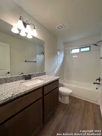 Listing photo id 21 for 7618 Agave Bend  101