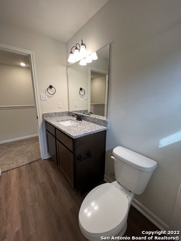 Listing photo id 22 for 7618 Agave Bend  101