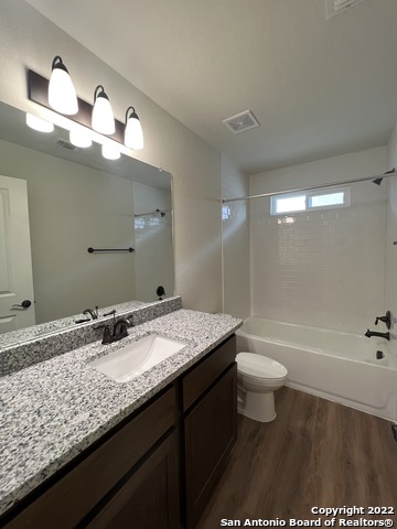 Listing photo id 20 for 7614 Agave Bend  101