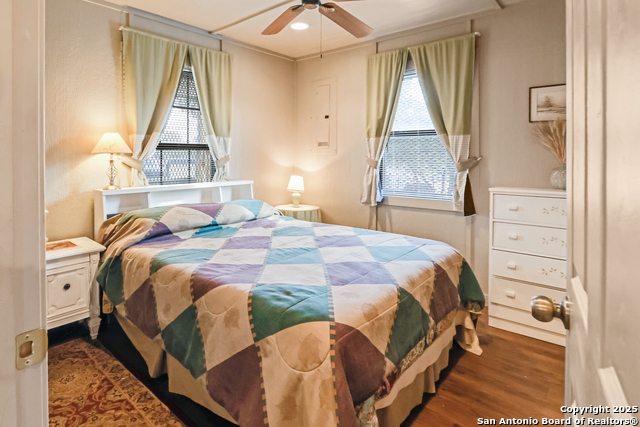 Listing photo id 9 for 772 Sd 29150
