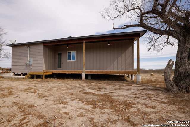 Listing photo id 10 for 994 Marburger Rd S