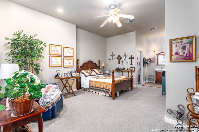 Image 26 of 38 For 126 Mariana Dr A