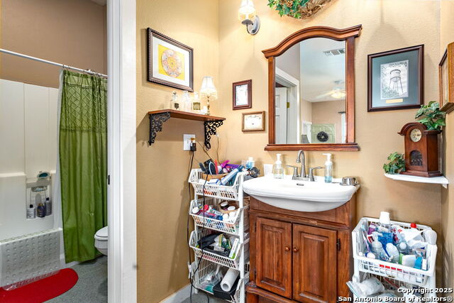 Image 32 of 38 For 126 Mariana Dr A