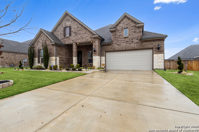 Listing photo id 2 for 13157 Hallie Chase