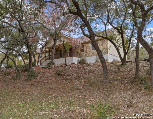 Details for 110 Foot Hill, Canyon Lake, TX 78133