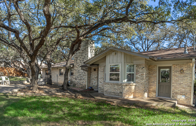 Image 2 of 8 For 10811 Cedar Elm