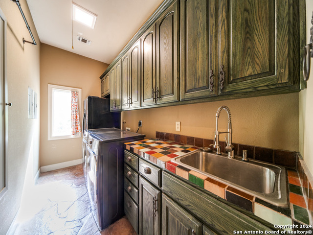 Listing photo id 28 for 27622 Ranch Creek