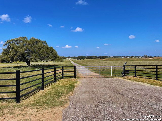 Details for 1635 Coble Rd, Poteet, TX 78065