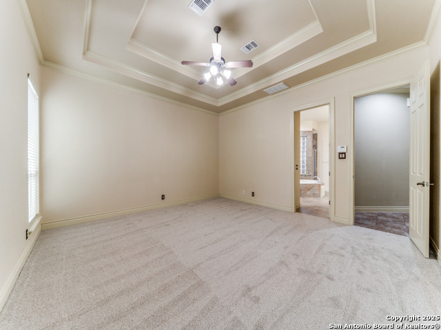 Listing photo id 11 for 324 Joshua Way