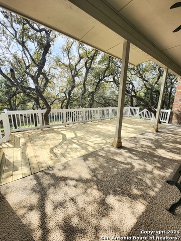 Image 22 of 38 For 29323 Grand Coteau Dr