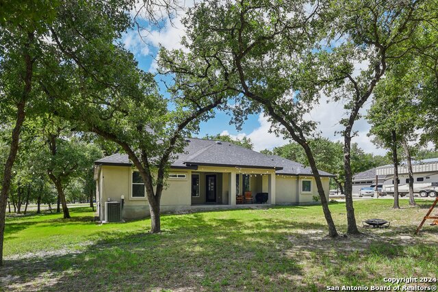 Listing photo id 40 for 270 Cibolo Way