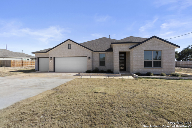 Details for 127 Arched Oak Loop, Floresville, TX 78114