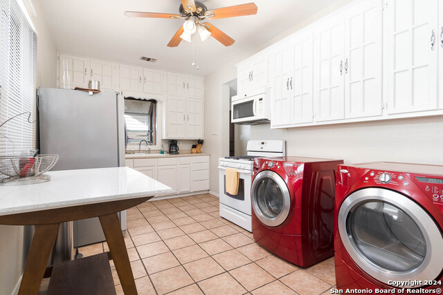 Image 8 of 24 For 126 Loretta Pl