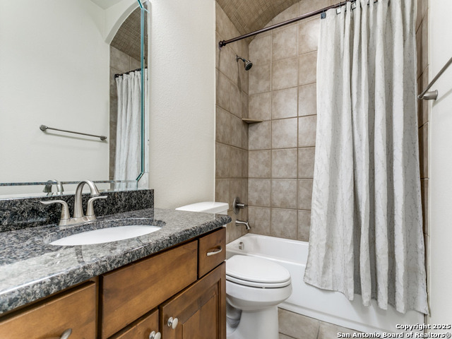 Listing photo id 20 for 1414 Bitters Rd, #4 W