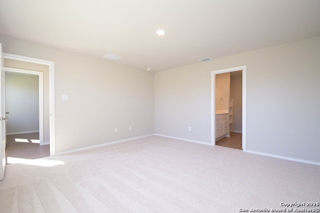 Listing photo id 3 for 7815 Canyon Cove