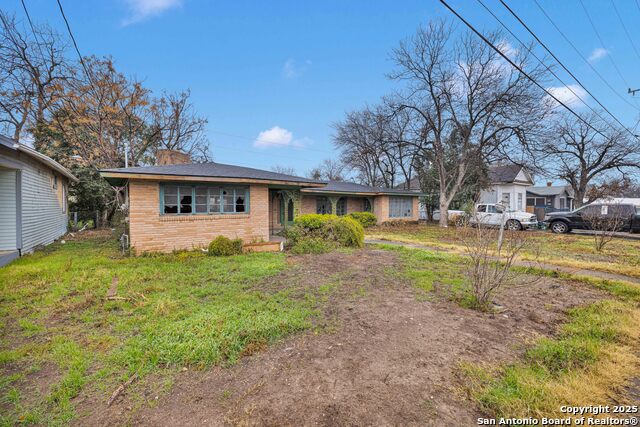 Image 2 of 16 For 315 Blue Bonnet St