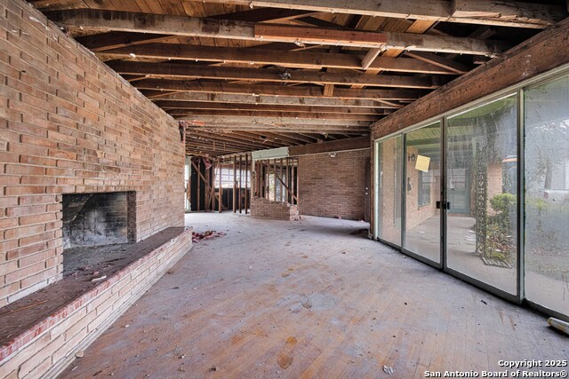 Image 7 of 16 For 315 Blue Bonnet St