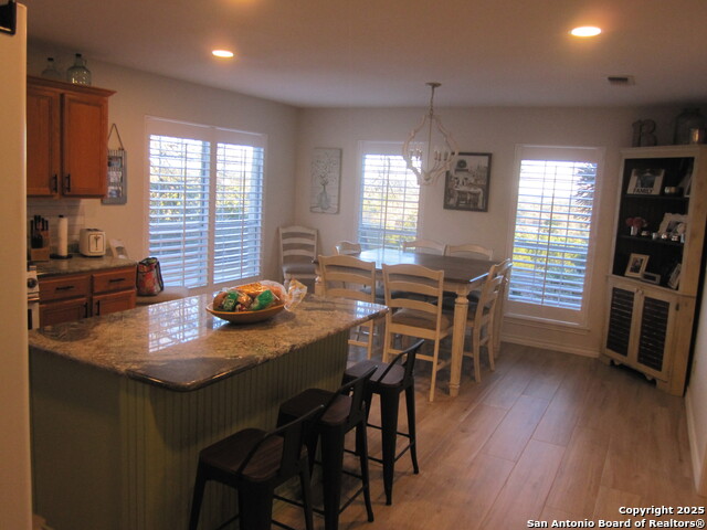 Listing photo id 10 for 1100 Madrona Ridge Dr.