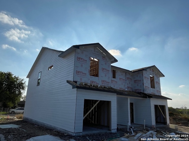 Listing photo id 0 for 7226 John Palmer Dr.