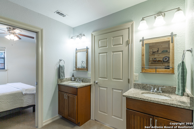 Image 24 of 35 For 424 Mountain Wood