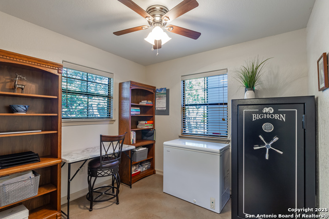 Image 26 of 35 For 424 Mountain Wood