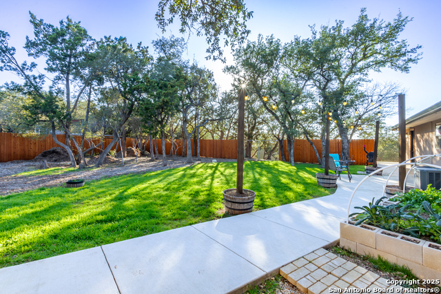 Image 28 of 35 For 424 Mountain Wood