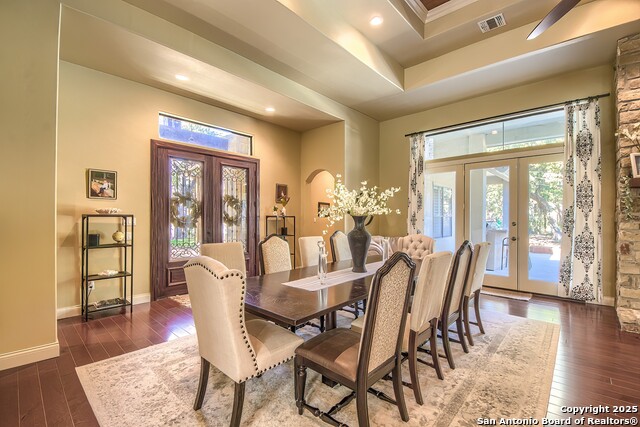 Listing photo id 4 for 9850 Trophy Oaks