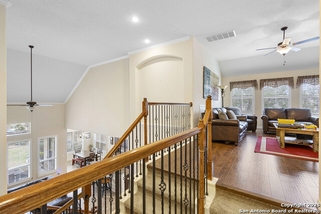 Listing photo id 34 for 9718 Rosemire Way