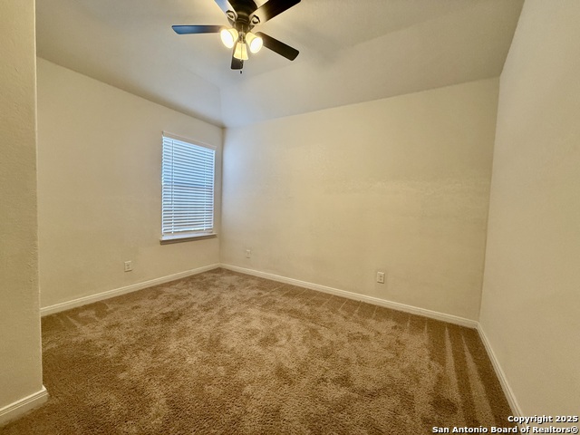 Listing photo id 9 for 10318 Candlewood Way  102