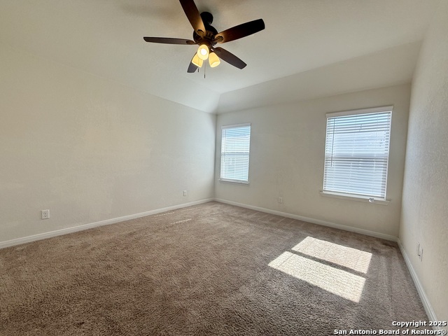 Listing photo id 4 for 10318 Candlewood Way  102