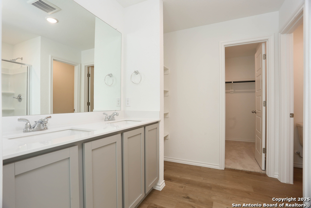 Listing photo id 24 for 7823 Canyon Cove