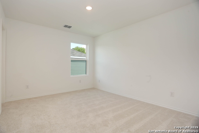 Listing photo id 35 for 7823 Canyon Cove