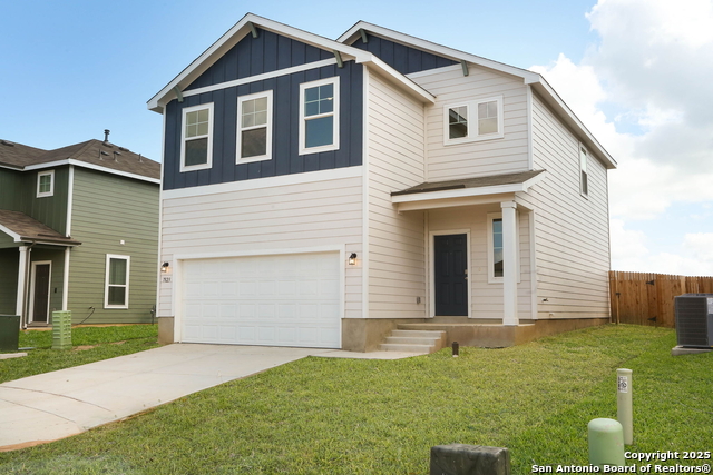 Listing photo id 2 for 7823 Canyon Cove