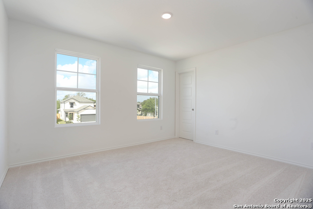Listing photo id 38 for 7823 Canyon Cove