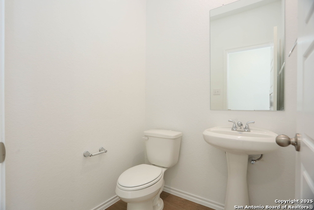 Listing photo id 41 for 7823 Canyon Cove