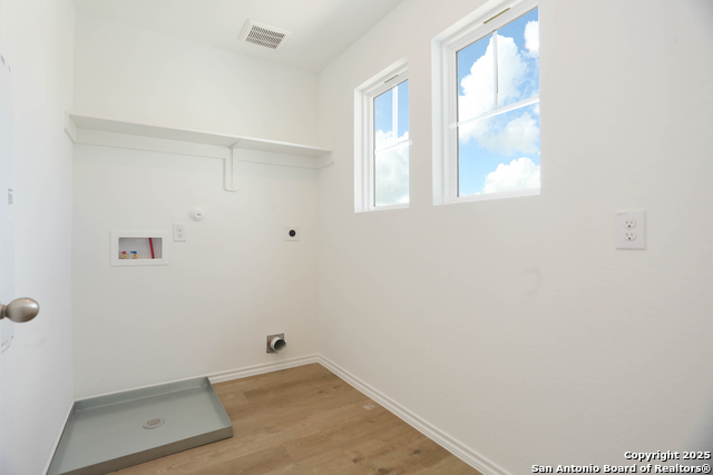 Listing photo id 42 for 7823 Canyon Cove