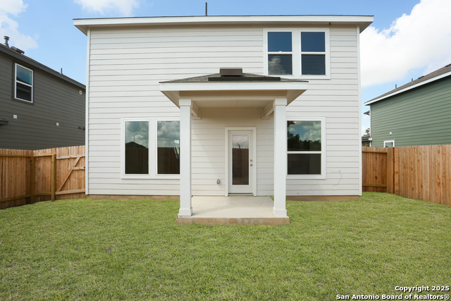 Listing photo id 47 for 7823 Canyon Cove