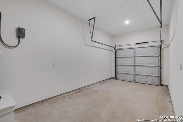 Image 19 of 21 For 311 Bargas St