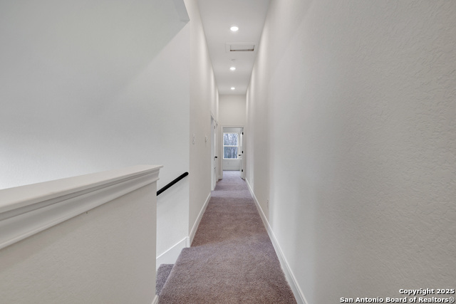 Image 18 of 25 For 315 Bargas St
