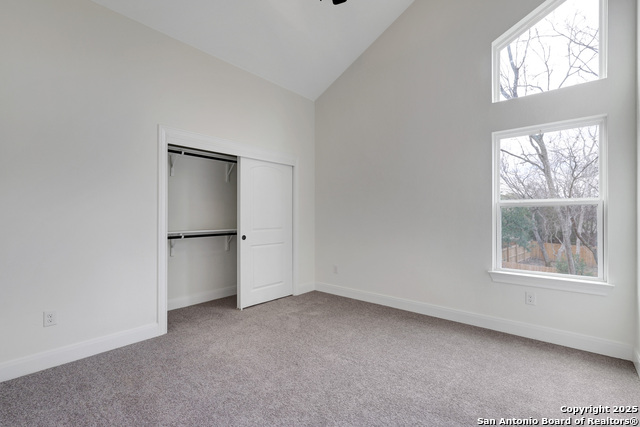 Image 22 of 25 For 315 Bargas St