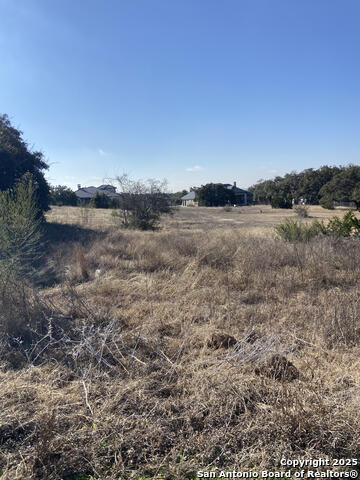 Image 8 of 21 For 713 Fossil Springs Dr